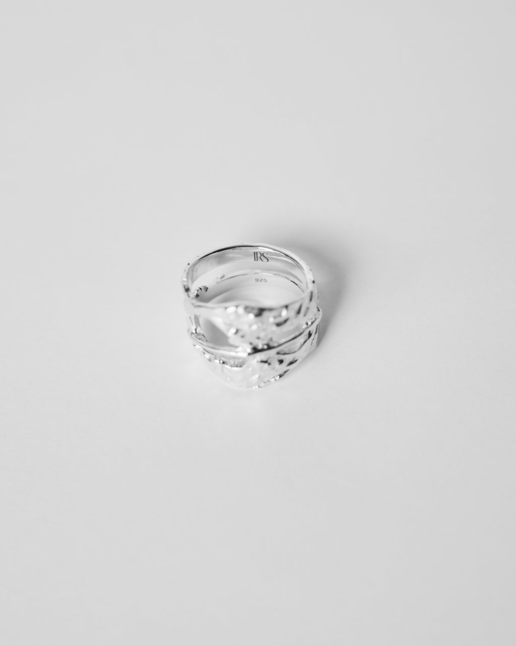 R6 RING