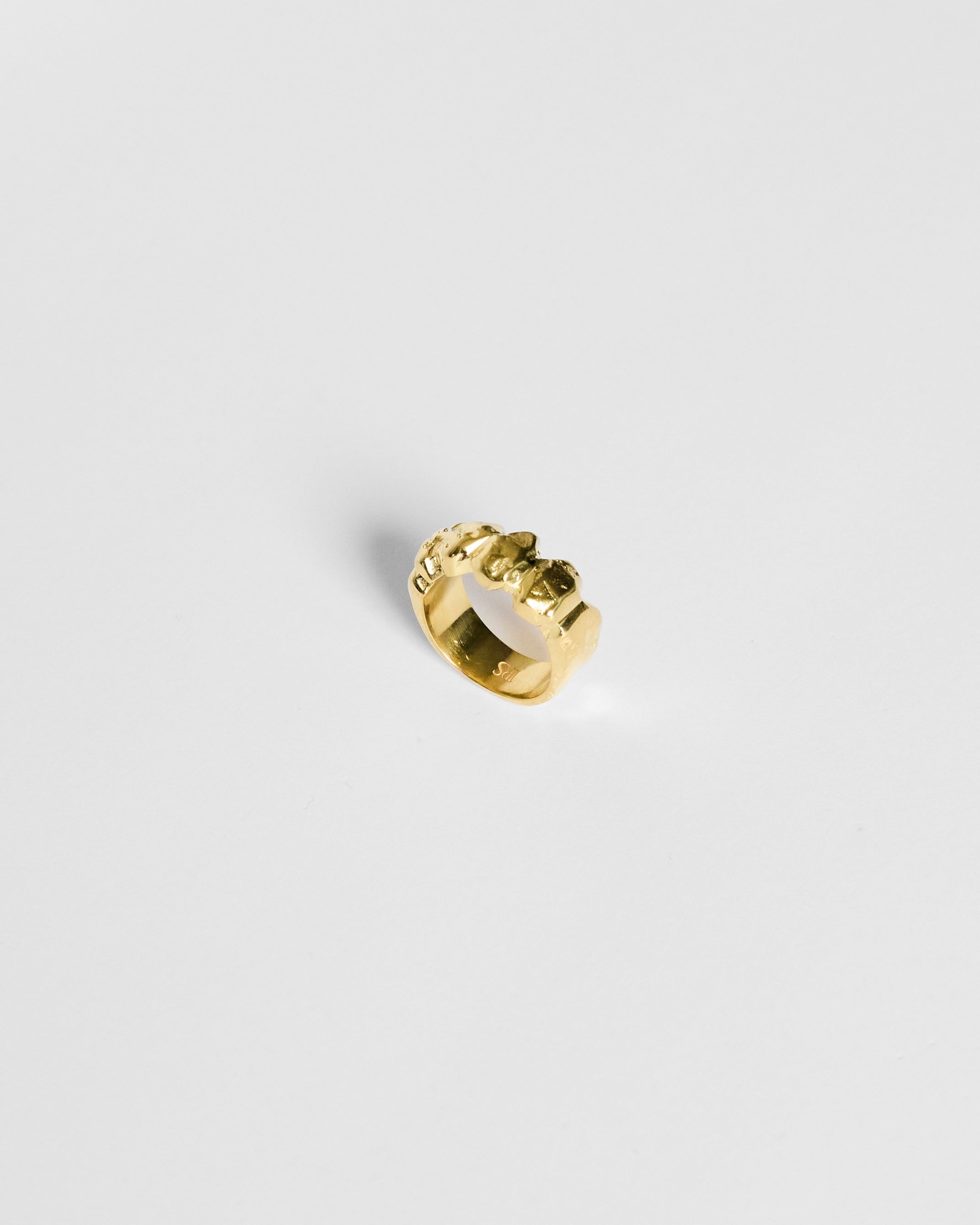 R5 RING