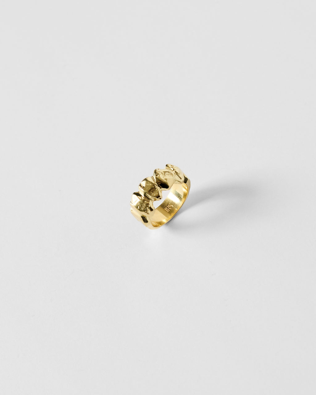 R5 RING