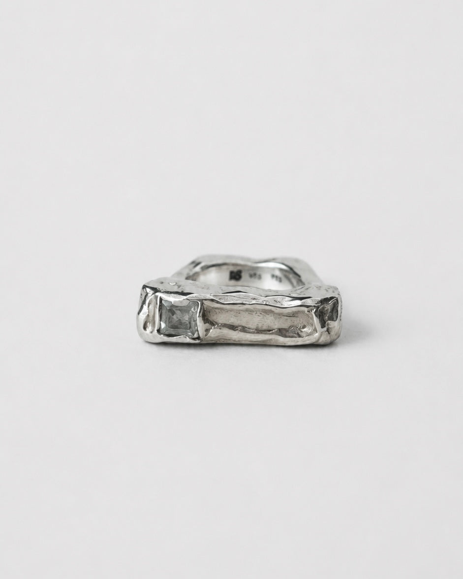 R1 RING
