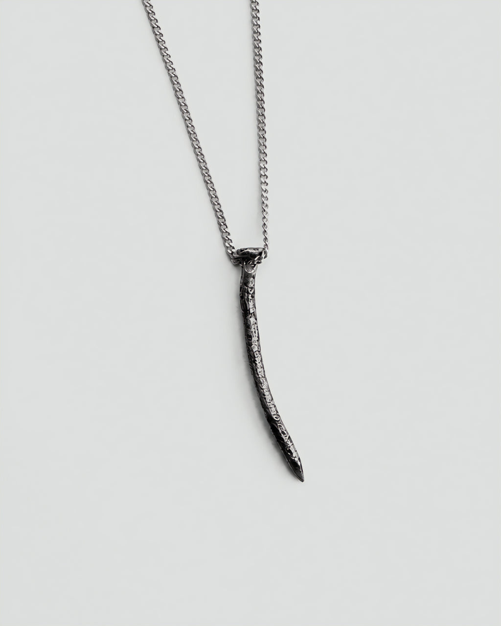 Pendant “Nailed”